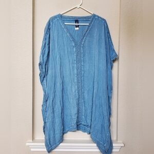 Swimsuits For All Blue Oversized Cover Up.  Size 18/20
